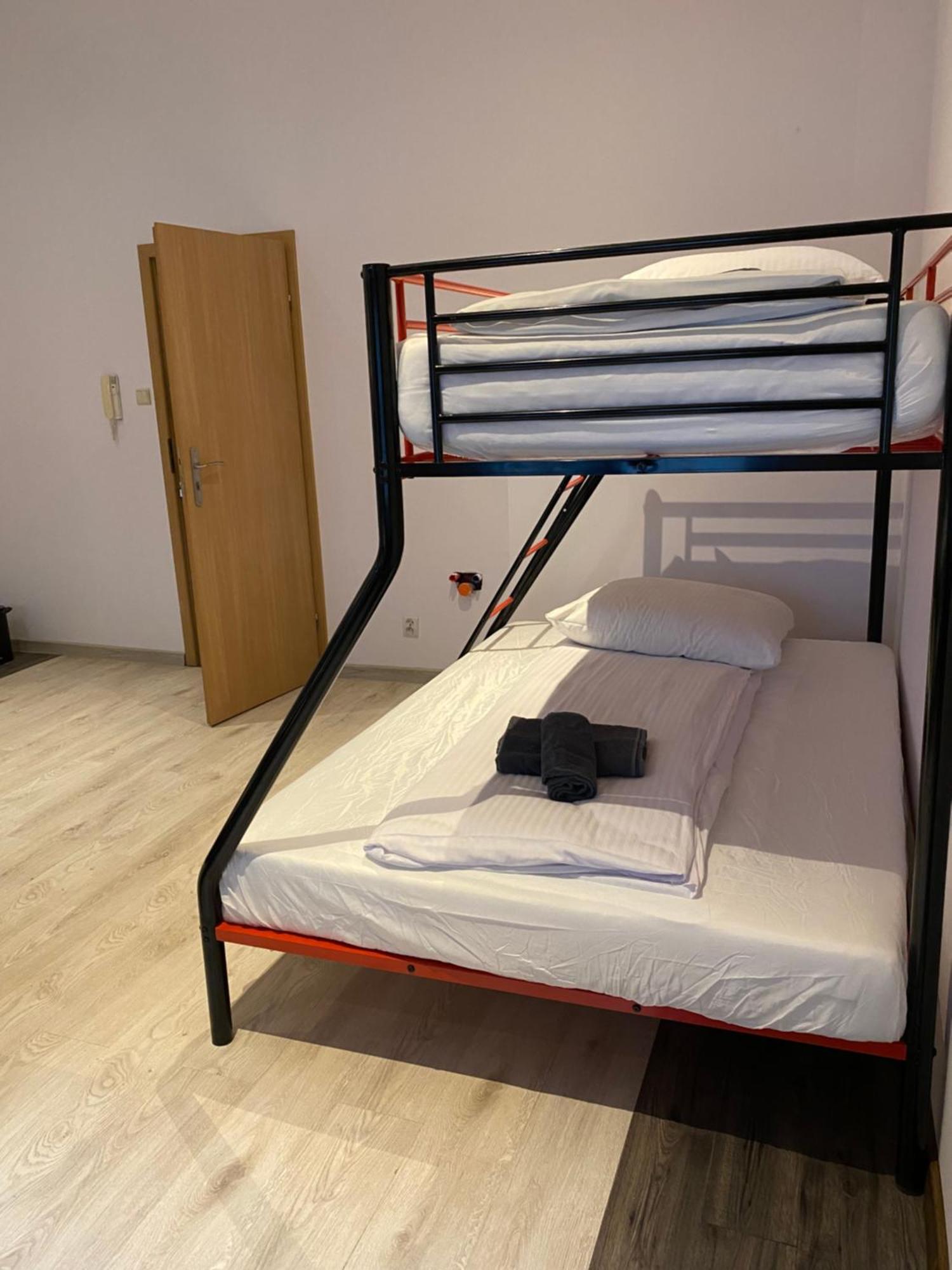 Aparthotel Lodz 55 Piotrkowska Екстер'єр фото
