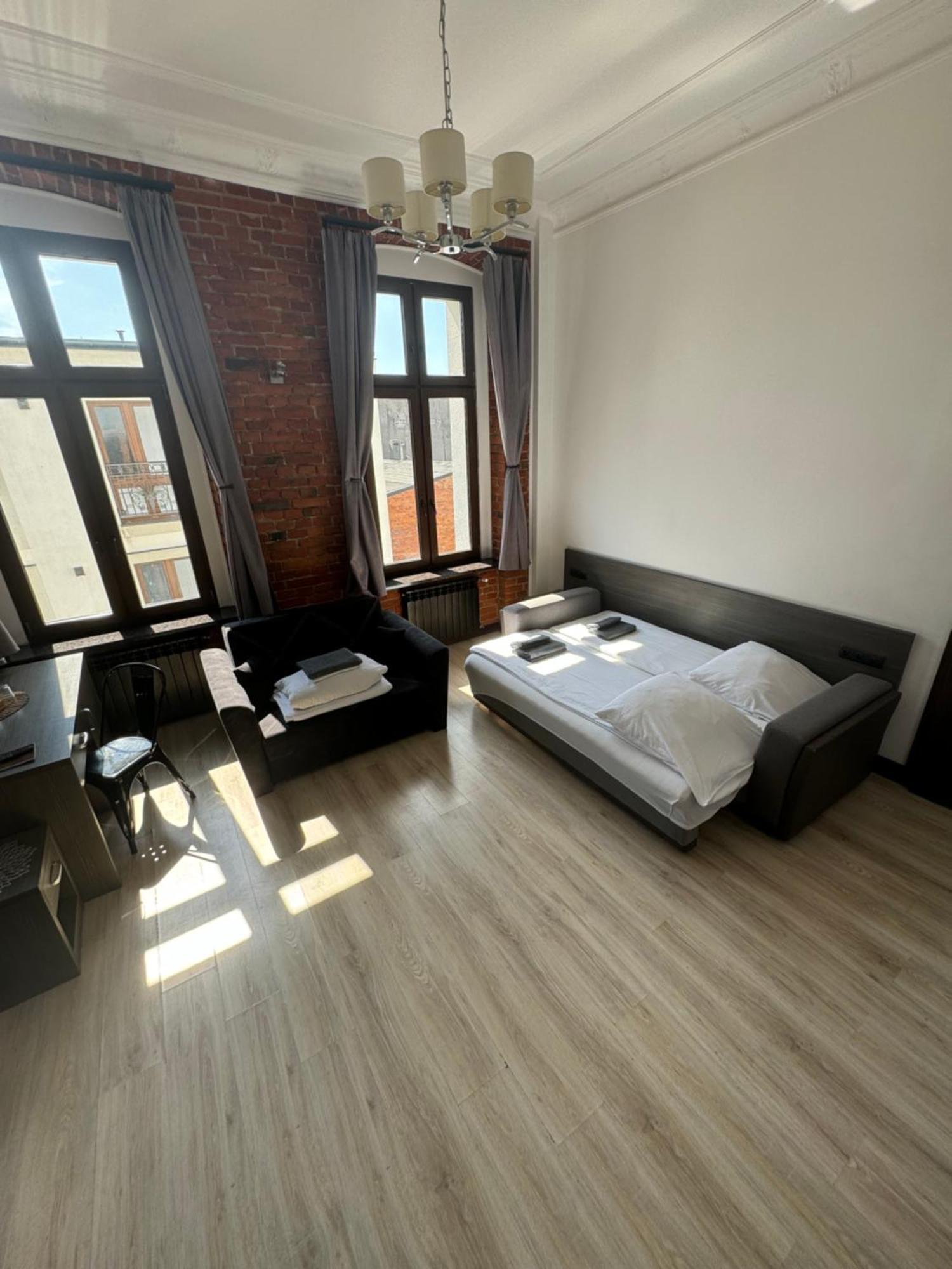 Aparthotel Lodz 55 Piotrkowska Екстер'єр фото