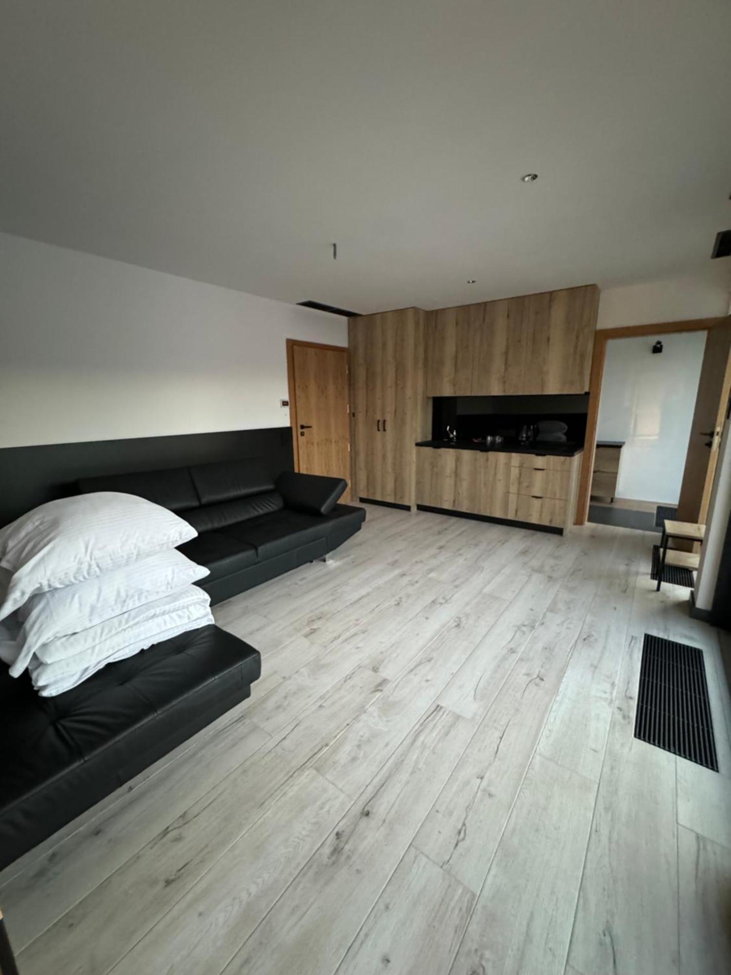 Aparthotel Lodz 55 Piotrkowska Екстер'єр фото