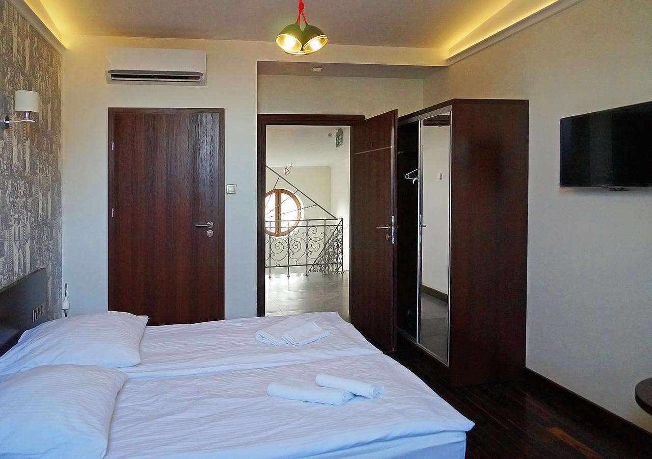 Aparthotel Lodz 55 Piotrkowska Екстер'єр фото